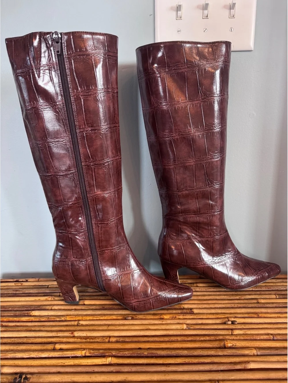 Abercrombie & Fitch Vegan Leather Kitten Heel Boots